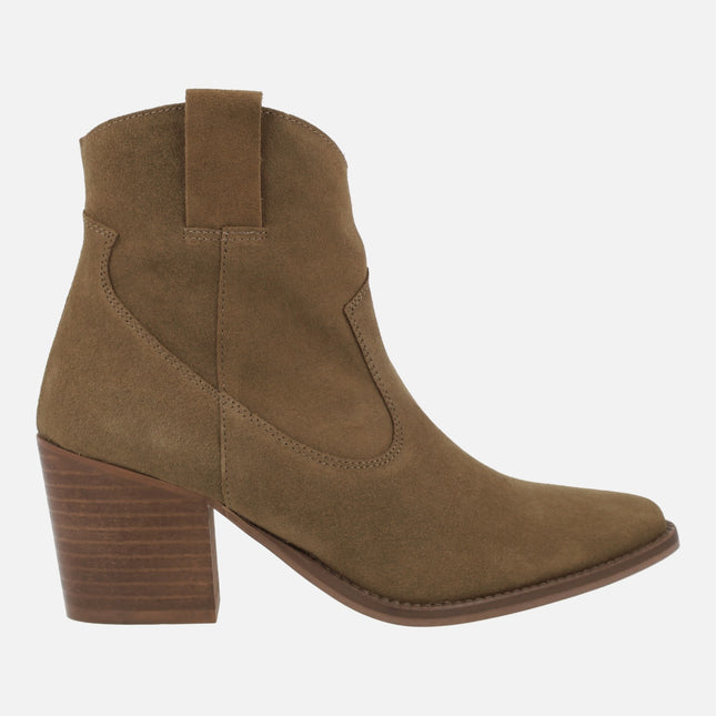 Cowboy woman ankle boots in brown suede
