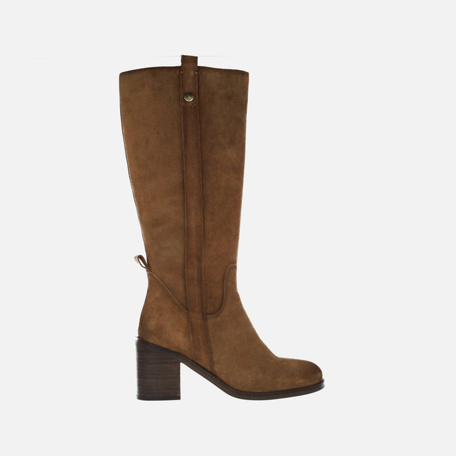 High leg women`s boots in Camel Suede