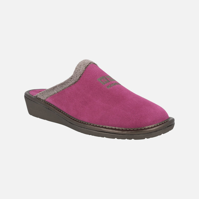 Top line women's house slippers in suede leather
