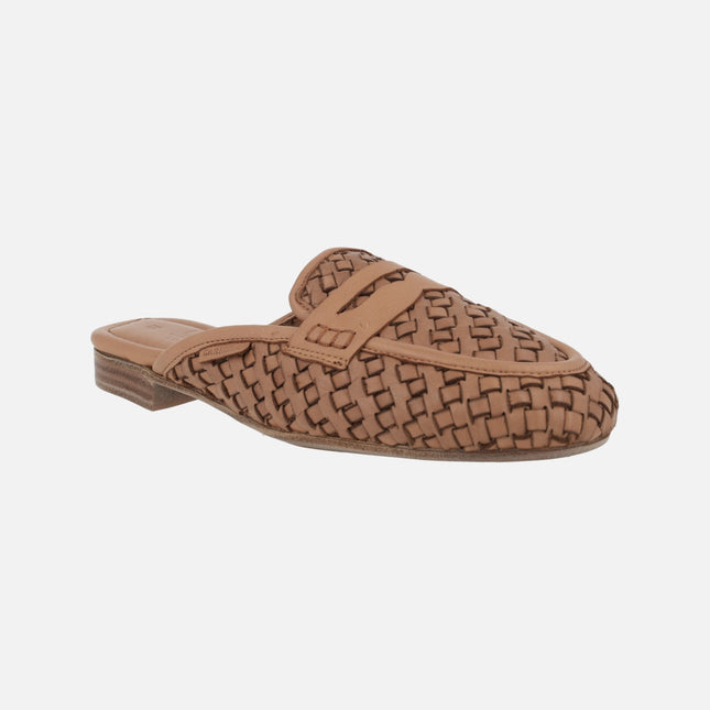 Camel braided leather clogs