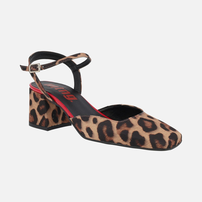 Zapatos de tacón Rosalie en raso leopardo con pulsera al tobillo