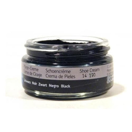 Black cream for smooth skins Bama. It covers and moisturizes.