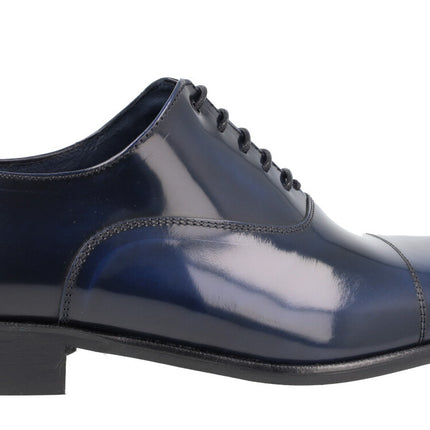Oxford men's dress shoes on antik leather