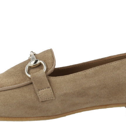 Suede suede moccasins with stirrup ornament