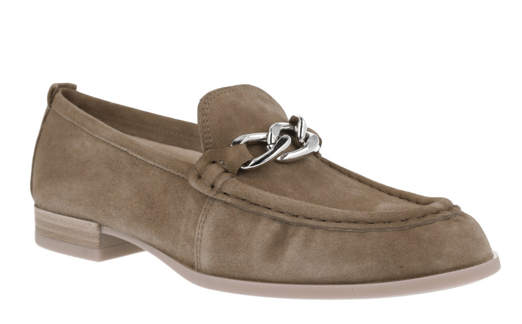 Unisa Dafoe Moccasins in Taupe Serraje with chain ornament