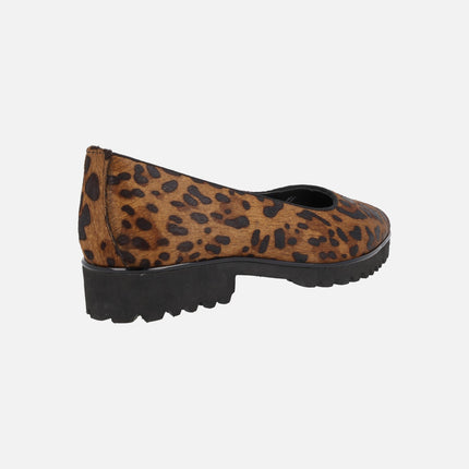 Gioseppo Ruka women's flats in animal print leopard with track sole