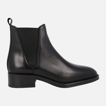 Alpe Couture black leather chelsea boots