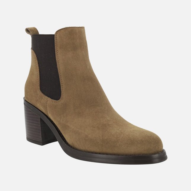 Alpe Leyna chelsea heeled ankle boots in brown suede