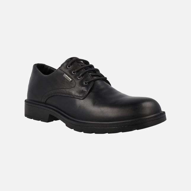 Black leather blucher shoes with gore-tex membrane