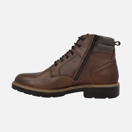 Men's brown leather boots with gore-tex membrane