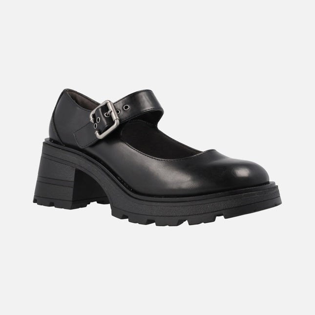 Mary jean black leather buckled shoes