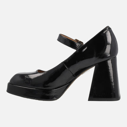 Zapatos Mary jane en charol negro con tacón alto y plataforma