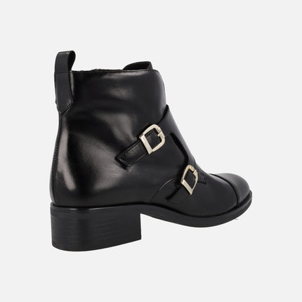 Leather booties with buckles and side zipper
