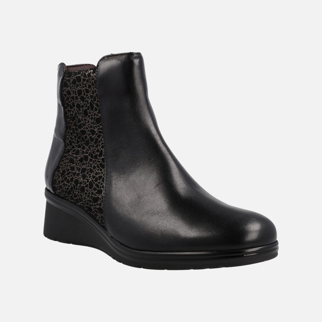 Multimaterial black comfort ankle boots