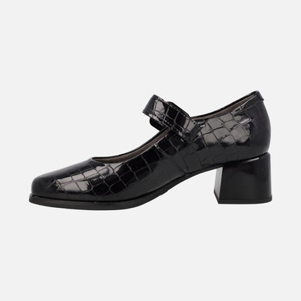 Mary jane shoes in croco patent leather with 5 cm heels
