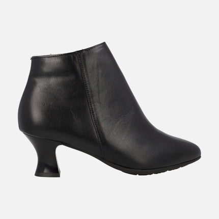 Black leather ankle boots with 5 cm heels