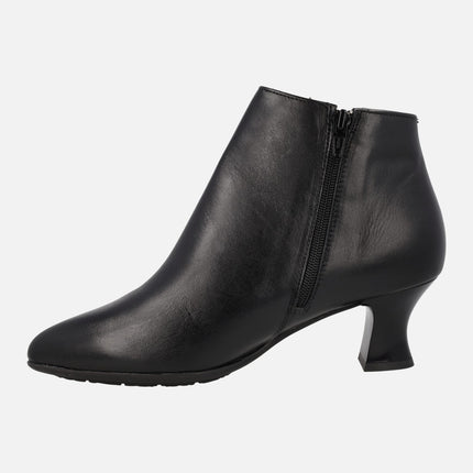 Black leather ankle boots with 5 cm heels