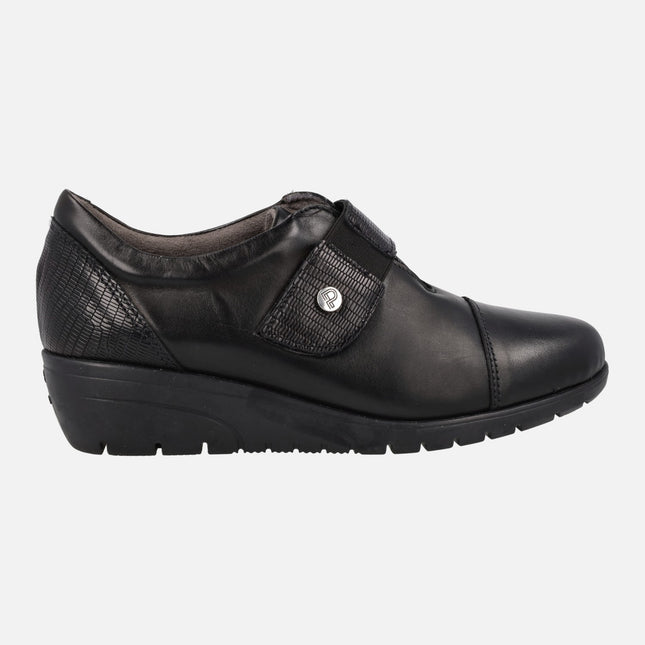 Black comfort shoes with velcro closure and rubber wedge