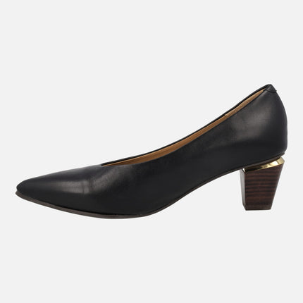 Baoji black leather pumps with 5 cm heels
