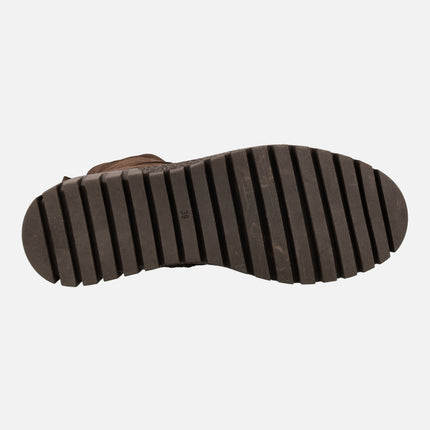 Botas de serraje con cordones y cremallera marca Bueno shoes