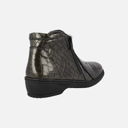 Comfort women's boots in croco print patent leather