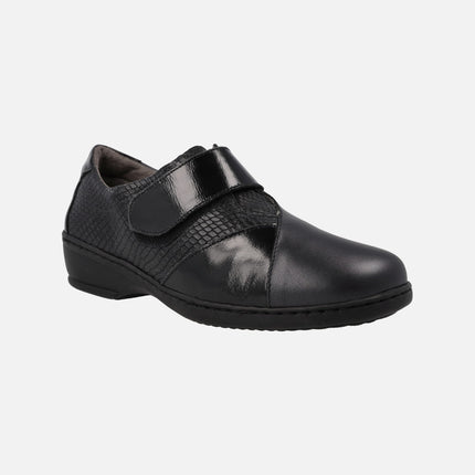 Women's Comfort shoes in Black combination with velcro closure