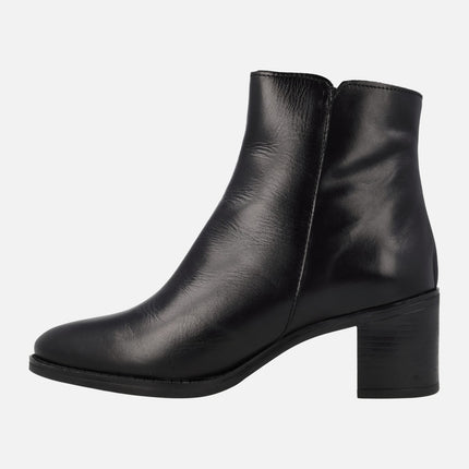 Black leather ankle boots with 6 cm heel