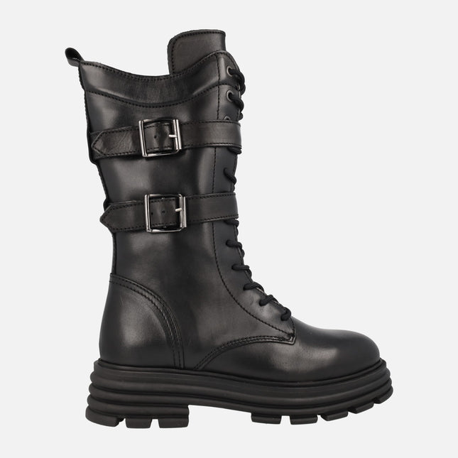 Terens High laced boots with buckles
