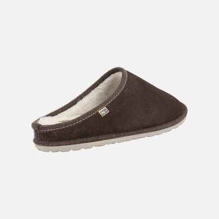 Men's house slippers in brown suede with wool lining