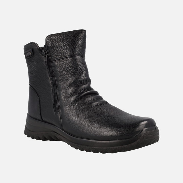 Black leather ankle boots with double zipper and waterproof membrane