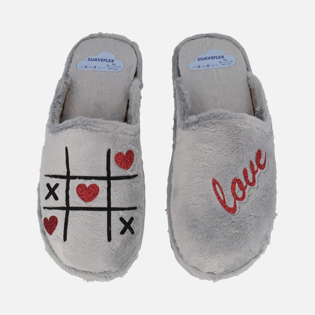Women's house slippers in pearl grey with Three in line play