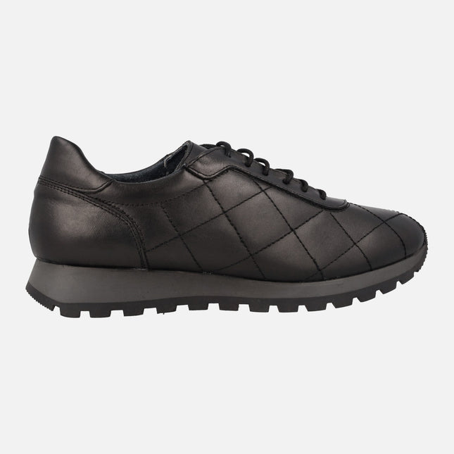 Quilted sports with Laces for Women