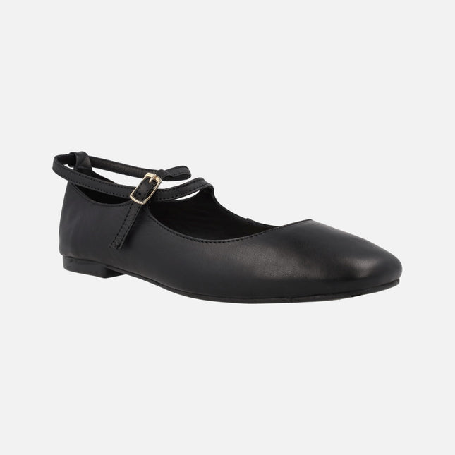 Black leather flats with ankle bracelet