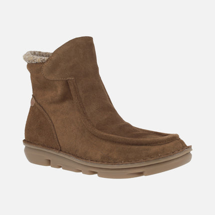 Women's leather suede Booties with zipper On Foot