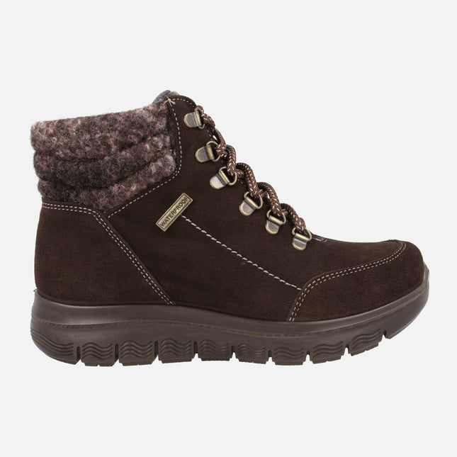 Waterproof suede boots with laces for women