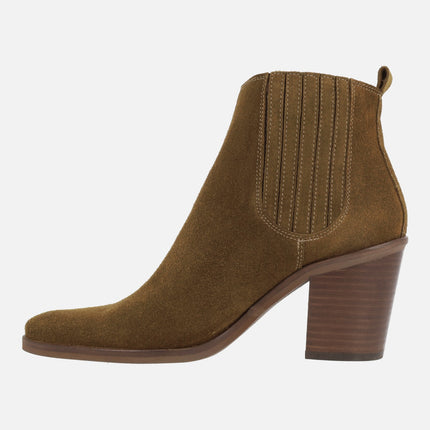 DKT 24 Capuccino high heeled chelsea boots