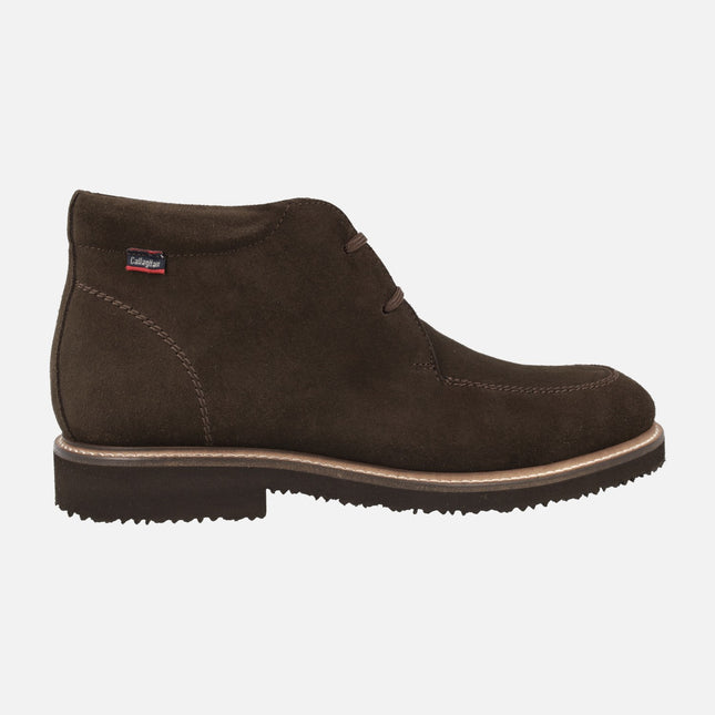 Brown Suede men's laced boots