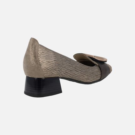 Manila low-heeled shoes in a metallic combination