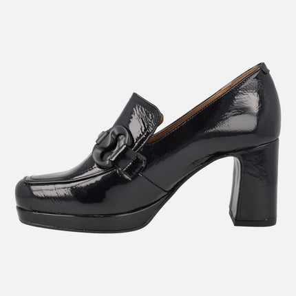 Patent leather moccasins WITH Black DETAIL and platform