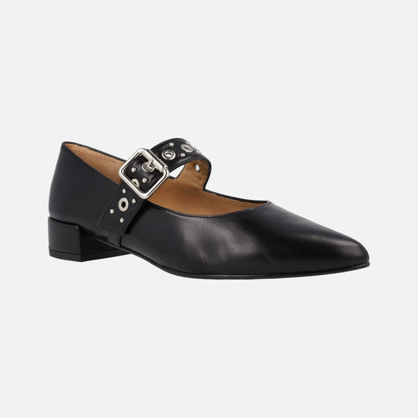 Black leather shoes with strance and silver rivets