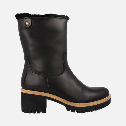 Panama Piola women's boots in black leather with furry lining