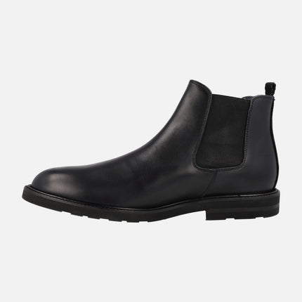 Men's black leather chelsea boots