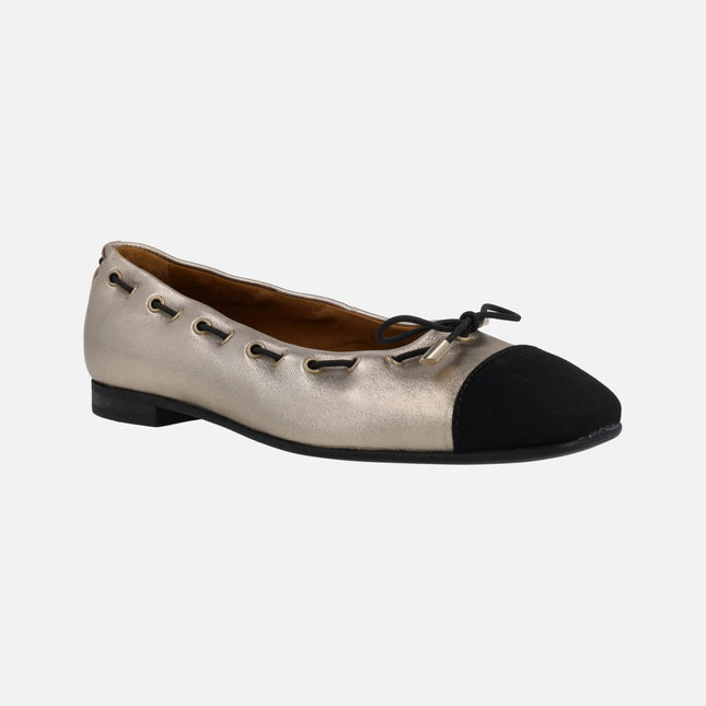 Anais ballerinas in metallic Juliette leather with black toe and loop