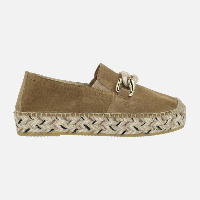 Closed espadrilles with chain ornament viguera 2041