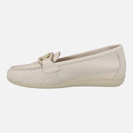 Comfort leather moccasins in beige color with perforations