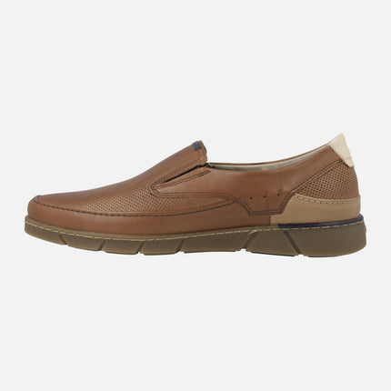 Comfort moccasins in camel leather with elastics
