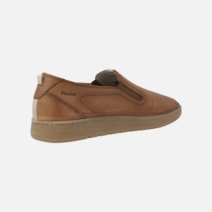 Moccasins for men with chopped and lateral elastics