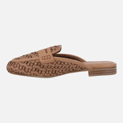 Camel braided leather clogs