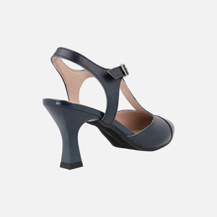 Open heel leather shoes with strip crossing the instep