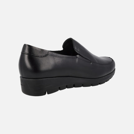 Black leather comfort moccasins with elastics